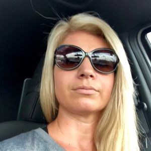 Meet your Posher, Tonya